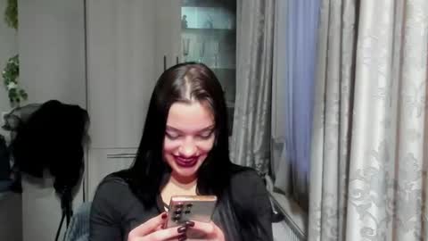 Snapshot of misslilymariaxo chatting on January 23, 2:17 pm Mistress Lily Maria online show from January 23, 2:17 pm