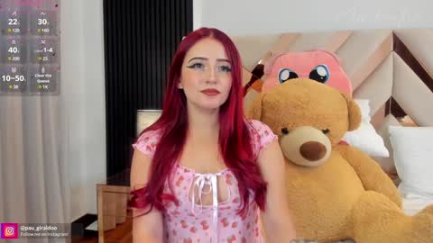 Snapshot of misspaulina__ chatting on January 31, 11:35 pm Pau Giraldo online show from January 31, 11:35 pm