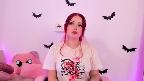 Snapshot of misspaulina__ chatting on October 20, 12:24 am Pau Giraldo online show from October 20, 12:24 am