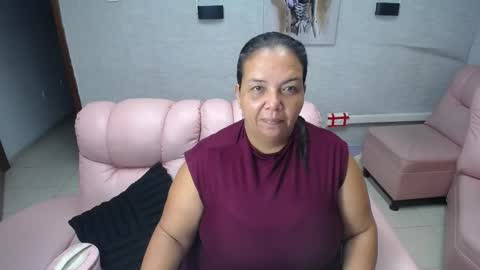 Penelope online show from January 10, 11:59 am