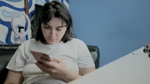 sarah online show from February 1, 8:18 pm