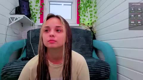 . online show from November 22, 7:44 am