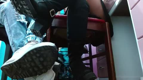 TELL ME MISS online show from February 4, 3:53 am