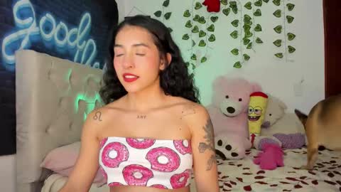 Snapshot of misstexass_ chatting on September 25, 12:54 am  Natalie Texass indepedent model online show from September 25, 12:54 am