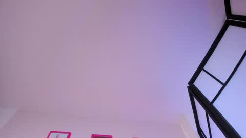 Pau OFmissweetpeach online show from February 28, 1:27 am