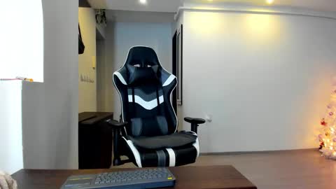 Mistress KiRa online show from December 21, 3:49 pm