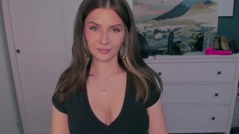 SANDY online show from November 14, 4:18 pm