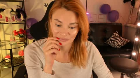 MistyBarnes NONUDE MODEL online show from December 12, 9:08 am