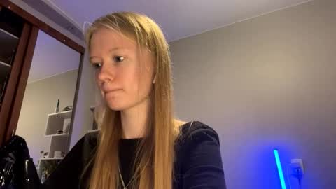 Amelia online show from October 7, 3:16 pm