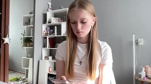 Amelia online show from October 4, 11:16 am