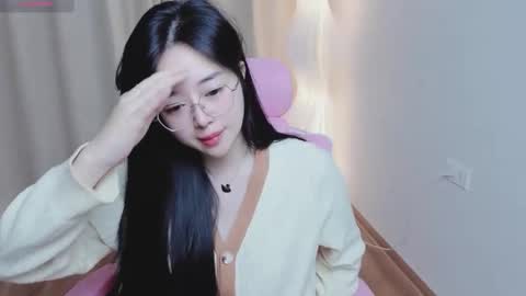 miu online show from December 19, 2:38 am