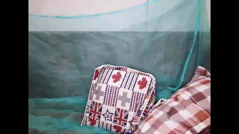 Snapshot of mizindependent chatting on January 31, 11:56 pm Cutiepie online show from January 31, 11:56 pm