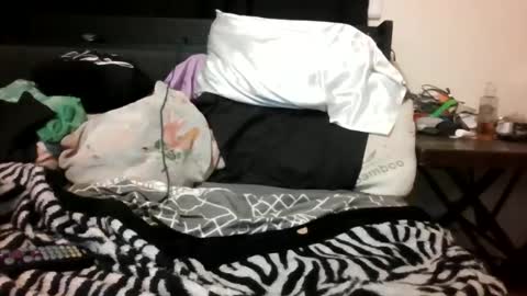 miztrezk online show from September 9, 11:59 pm