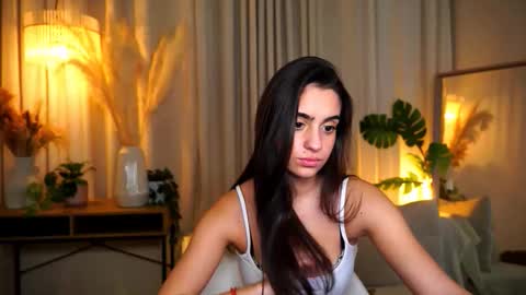 Snapshot of mmilkyway_ chatting on October 22, 4:34 pm milkyway online show from October 22, 4:34 pm