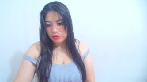 Catalina online show from March 7, 3:40 am