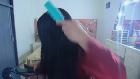 Catalina online show from March 9, 3:43 am