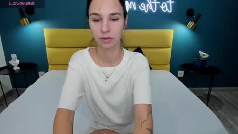 Molly  online show from October 12, 2:25 am