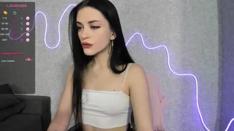 Molly - online show from October 31, 5:31 am