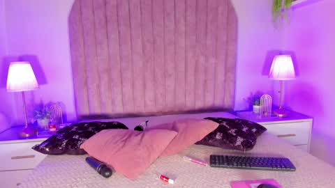 Molly Jackson online show from January 13, 12:02 pm