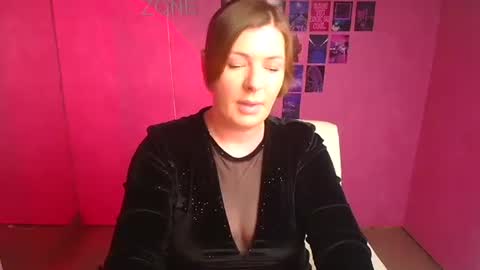 Molly online show from January 11, 1:16 pm