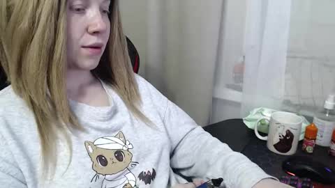 I have new photos come and see with love Molly online show from November 7, 1:17 pm