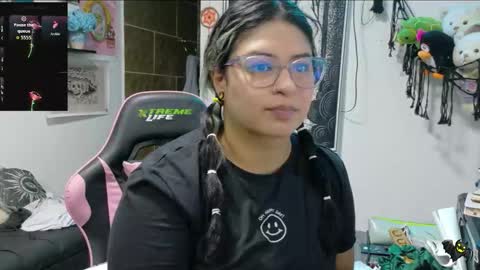 Molly online show from November 10, 11:05 am