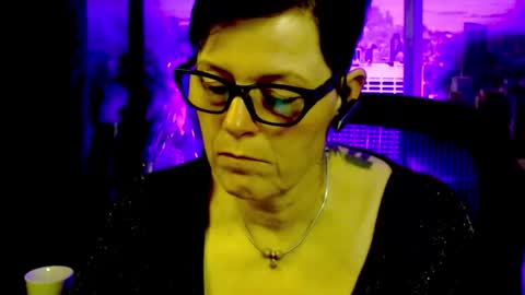 MollySun Nina Randmann online show from February 19, 7:35 pm