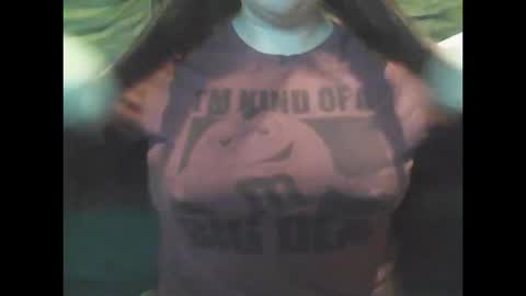 Snapshot of mommies_mooseknuckle chatting on October 13, 1:30 am mommies_mooseknuckle online show from October 13, 1:30 am