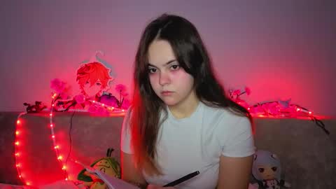 Momo online show from February 3, 4:56 pm