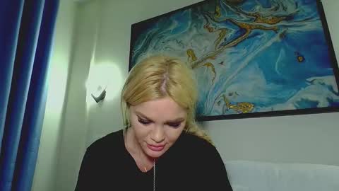 Monica online show from November 28, 4:37 am