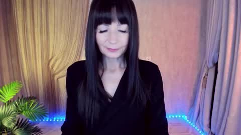 Monica online show from November 29, 12:20 pm