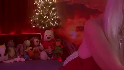 Monika    online show from January 8, 3:29 am