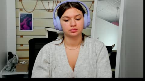 Monika online show from January 21, 2:15 pm