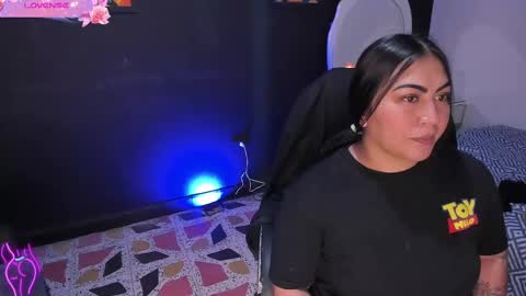 monikk__harrison online show from February 25, 12:27 pm