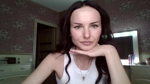 Snapshot of monparis_dream chatting on October 21, 5:50 pm monparis_dream online show from October 21, 5:50 pm