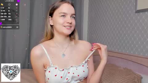 moon_puzzles online show from December 4, 7:36 pm