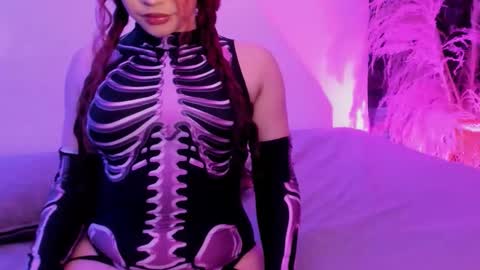 Kitty online show from November 1, 4:27 am