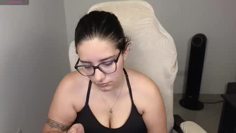 Moon Woman online show from November 20, 5:14 pm