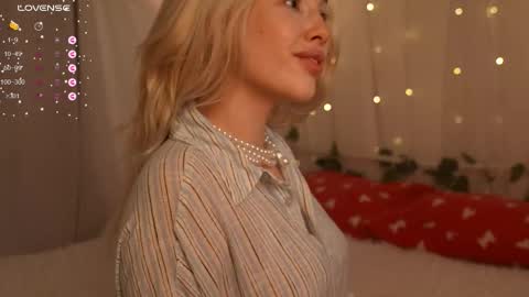  Deni  my weekly schedule online show from November 11, 8:17 pm