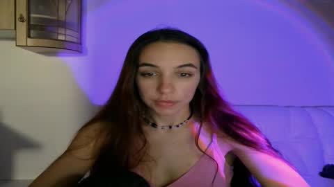 ms_sophiee online show from March 1, 6:32 pm