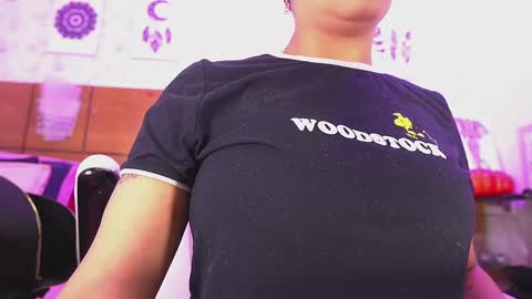 Manuela  online show from February 11, 3:08 am