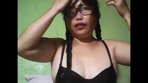 muffy_bunny online show from November 24, 10:45 pm