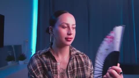 Kira online show from September 14, 7:17 am