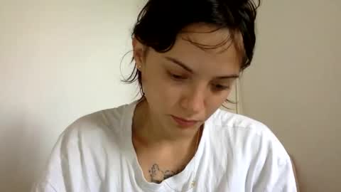   online show from January 22, 2:14 pm