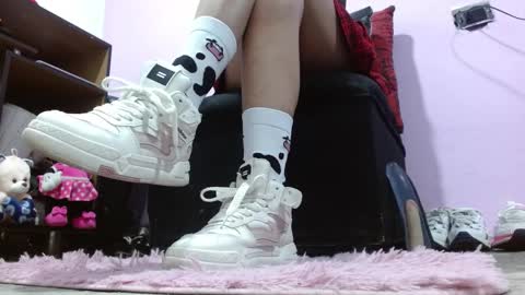 Muriel online show from February 22, 1:22 am