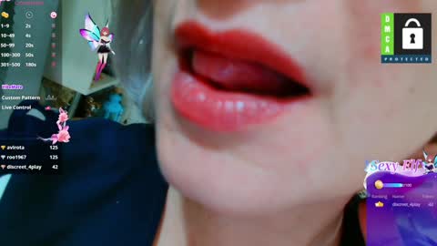 Snapshot of music_fairy chatting on February 1, 3:41 am Lana online show from February 1, 3:41 am