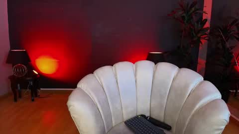 Maite online show from November 23, 1:02 pm