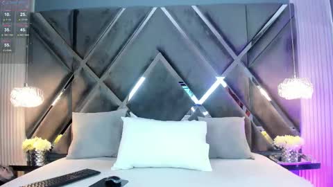 Mariana Evans online show from November 15, 11:44 am