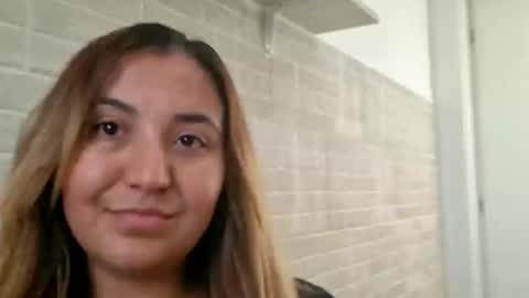 Snapshot of mya_sweet25 chatting on September 16, 3:42 pm Mya online show from September 16, 3:42 pm