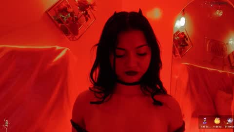 Snapshot of naamah_b chatting on October 22, 2:33 pm naamah_b online show from October 22, 2:33 pm